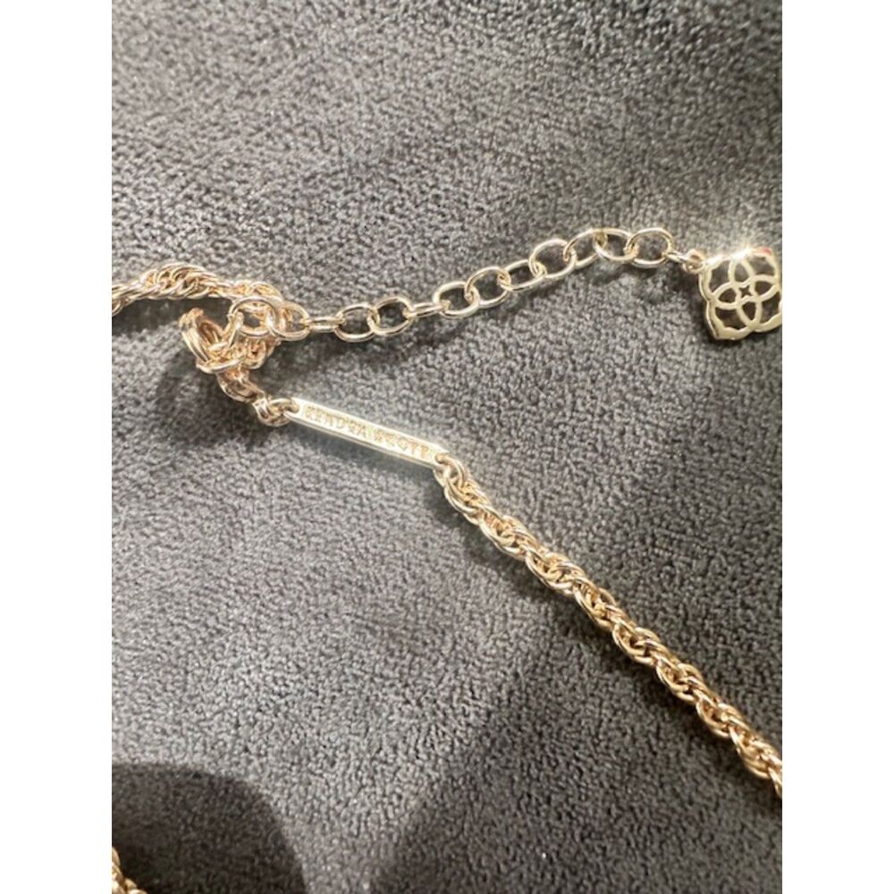 Kendra Scott Mother of Pearl Rayne tassel necklace - Picture 4 of 4